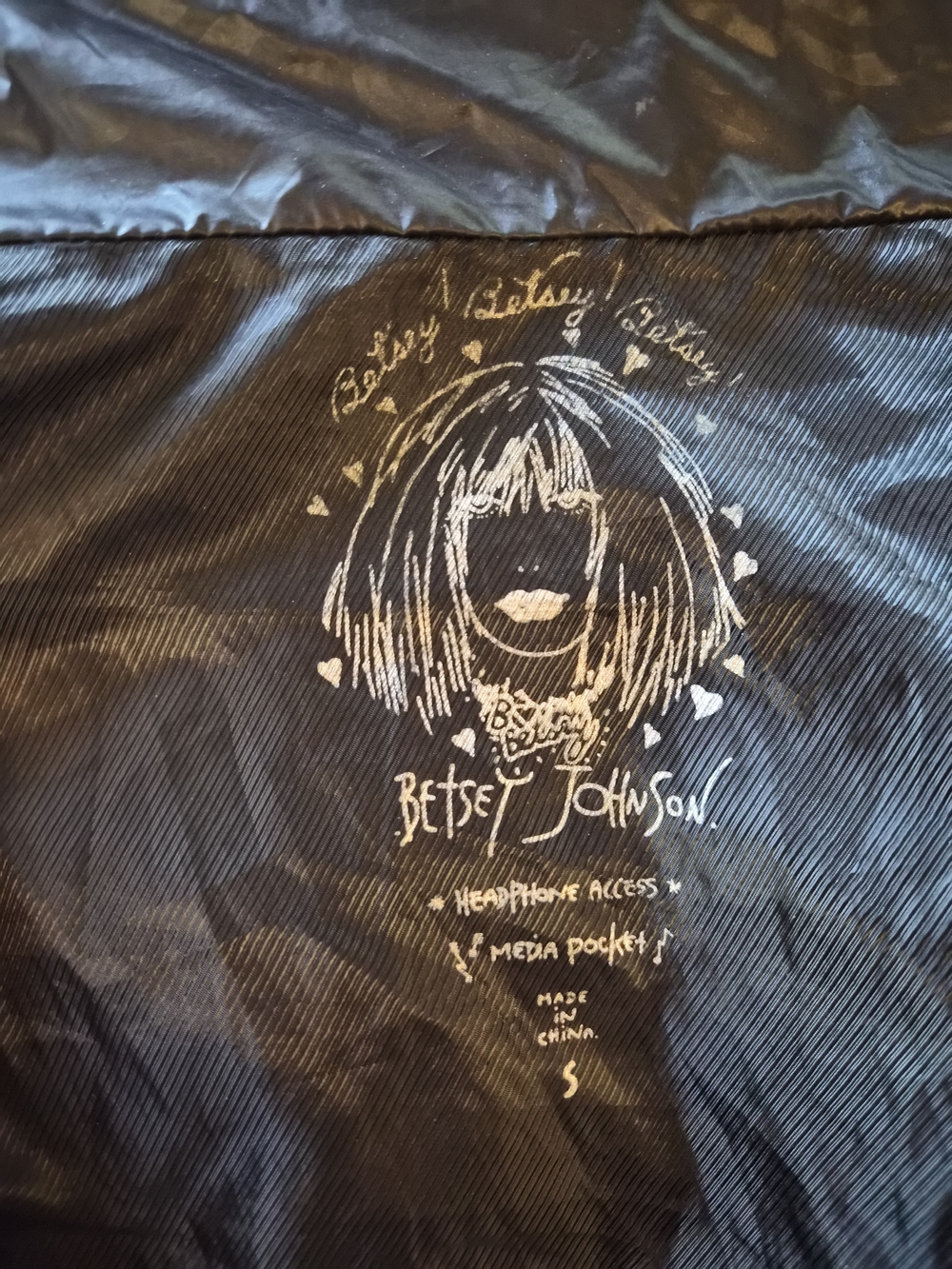 Betsey Johnson Black Quilted Puffer Vest- Size Small - Picture 3 of 12